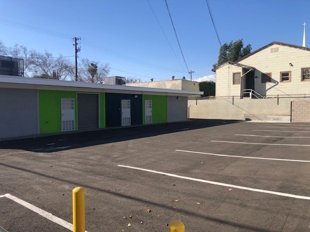 More Photos Of 558-568 N Towne Ave, Pomona Medical For Lease