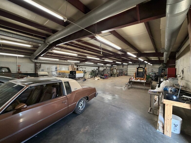 More Photos Of 1725 Wells Hwy, Seneca Industrial For Lease