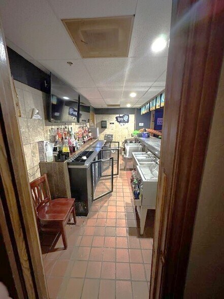 More Photos Of 201 N Meridian Ave, Oklahoma City Restaurant For Sale