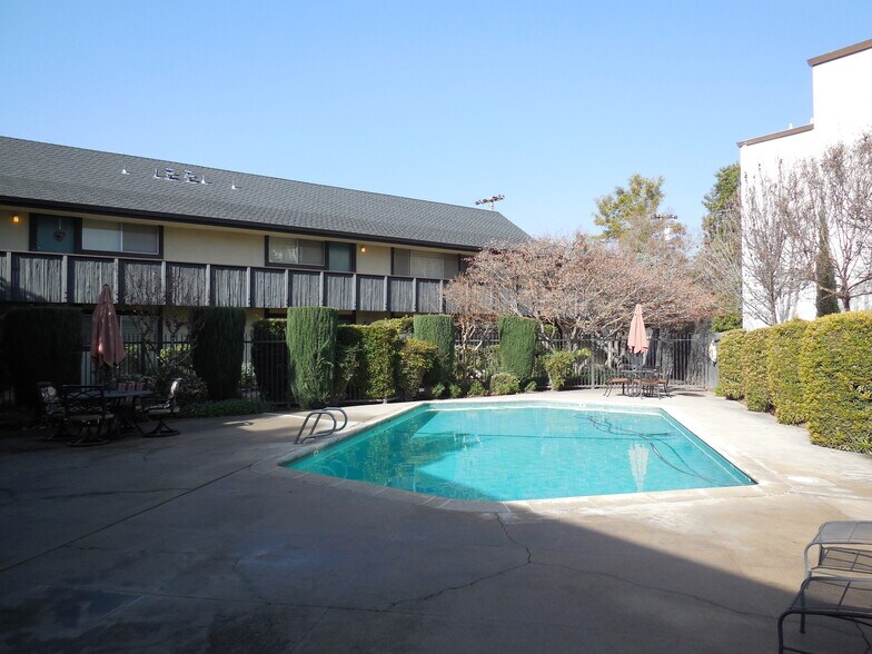 More Photos Of 5105 N Roosevelt Ave, Fresno Apartments For Sale