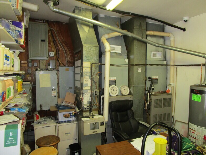 More Photos Of 1456 Lincoln Hwy, North Versailles Restaurant For Sale