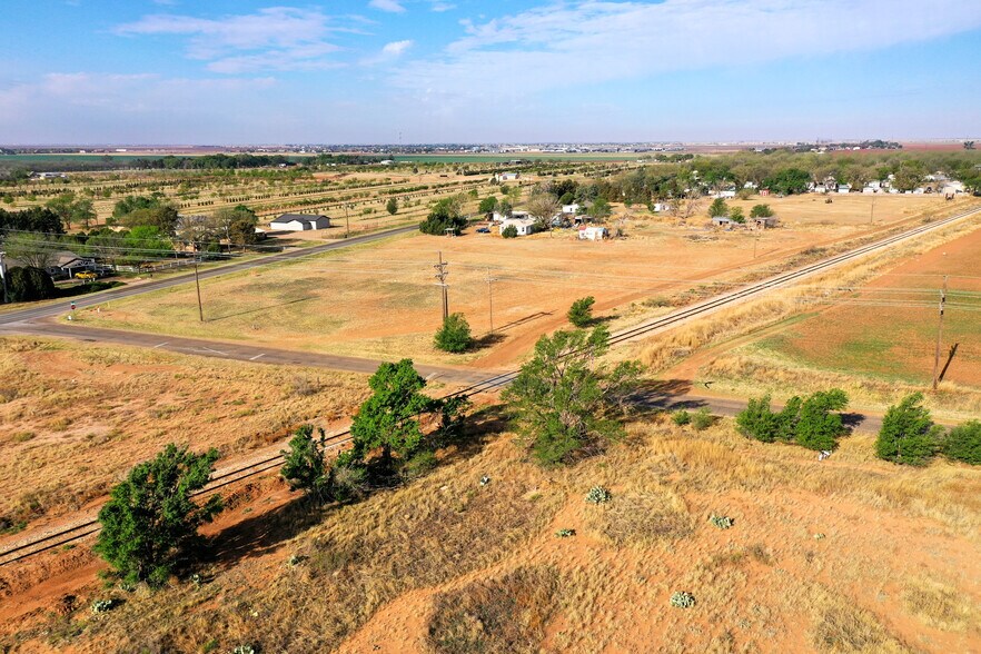More Photos Of 7910 34th St, Lubbock Office For Sale