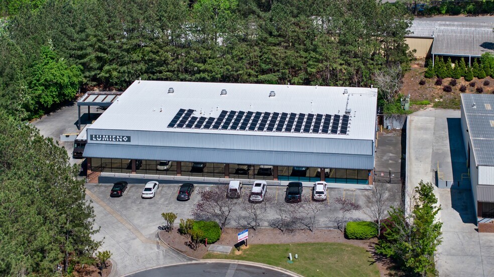 More Photos Of 3050 Matlock Dr, Kennesaw Light Manufacturing For Sale