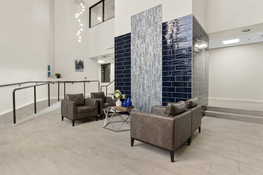 More Photos Of 7825 Baymeadows Way, Jacksonville Office For Sale