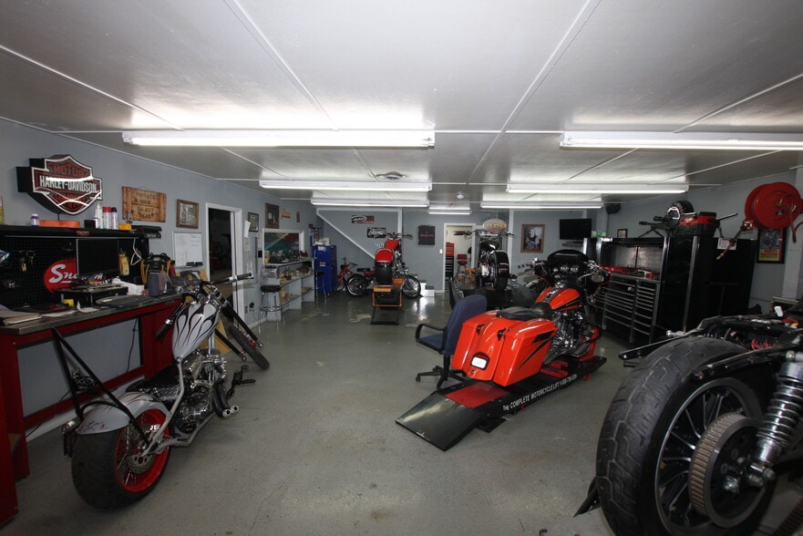 More Photos Of 212 Church st, Rockmart Specialty For Sale