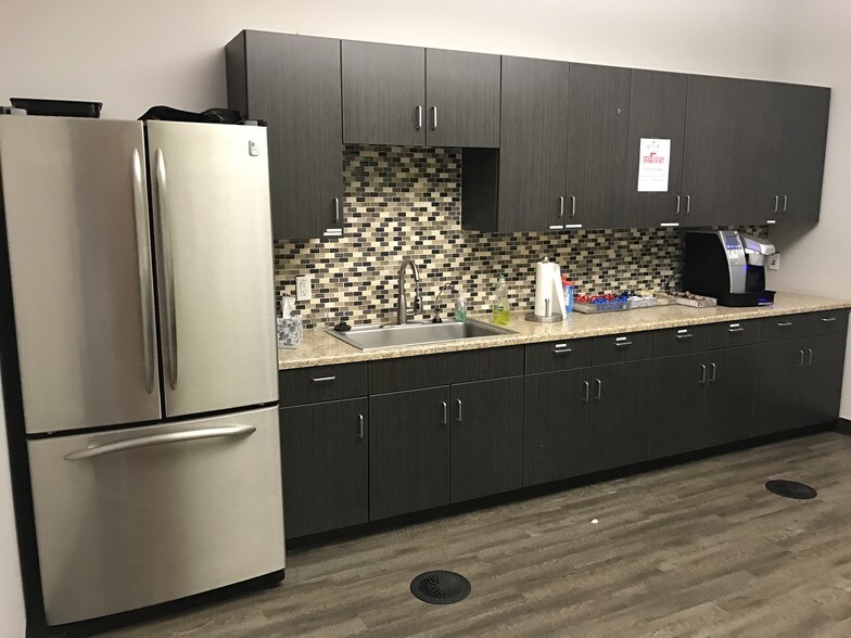 More Photos Of 4750 W 2100 S, Salt Lake City Office For Lease