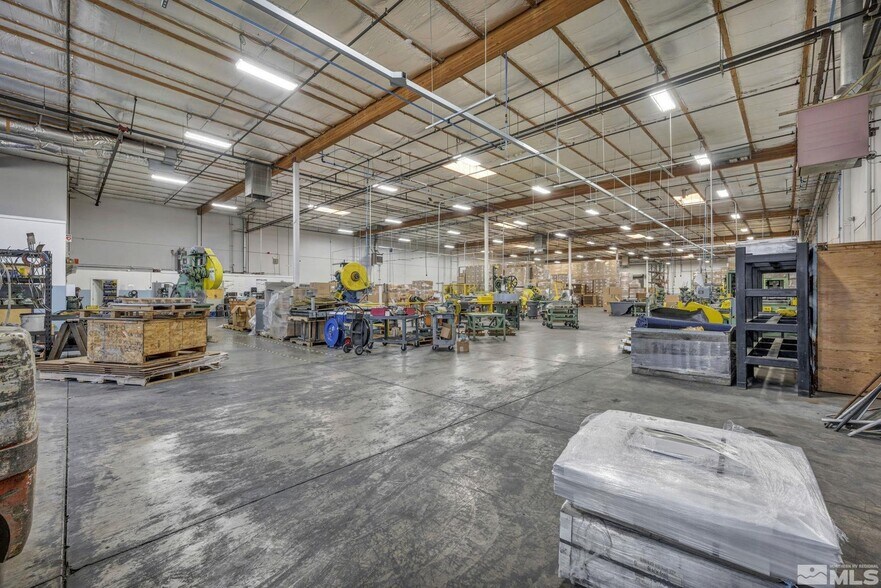 More Photos Of 3535 Arrowhead Dr, Carson City Manufacturing For Lease