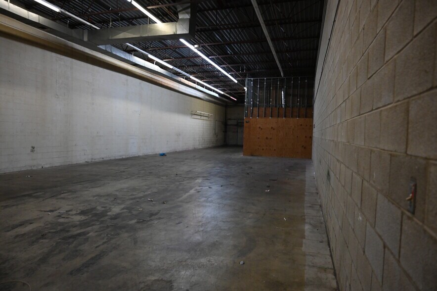 More Photos Of 2300 Claremont Ave, Ashland Storefront For Sale