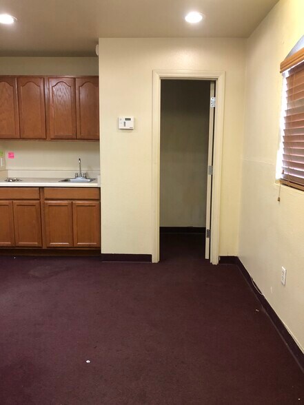 More Photos Of 416 E 2nd St, Calexico Office For Sale