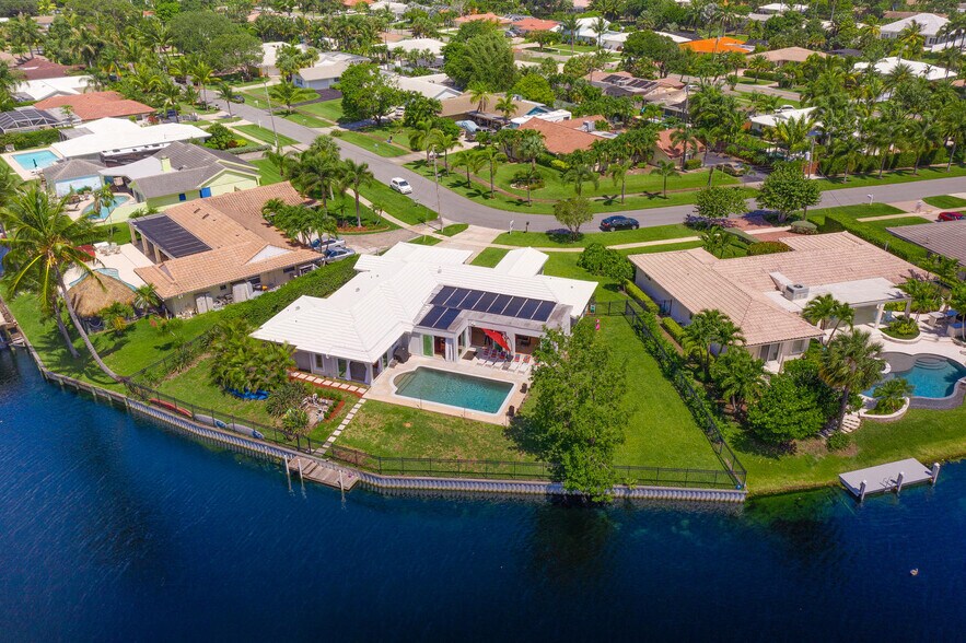 More Photos Of 1768 Tudor Rd, North Palm Beach Specialty For Sale