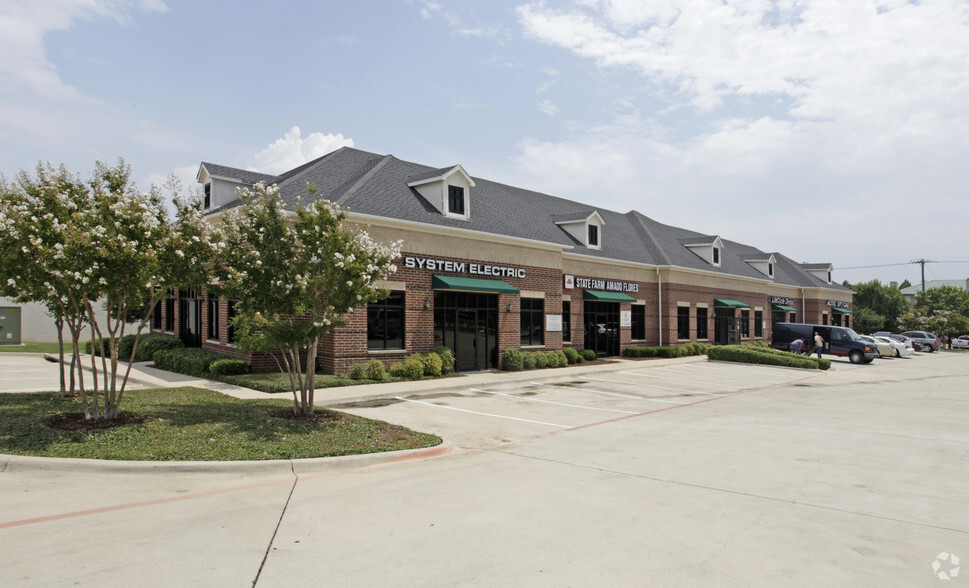 Primary Photo Of 3345 Western Center Blvd, Fort Worth Office For Lease