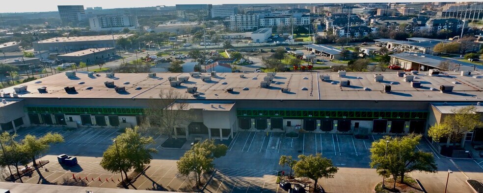 More Photos Of 2214 Braker Ln, Austin Distribution For Lease