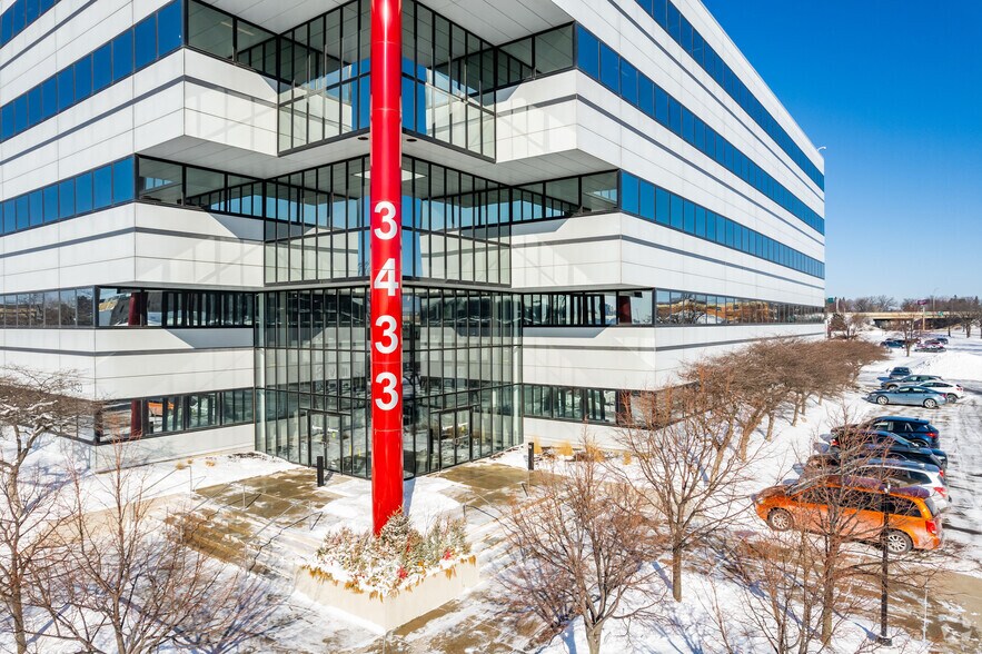 More Photos Of 3433 NE Broadway St, Minneapolis Office For Lease