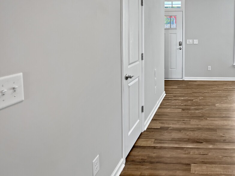 More Photos Of 1505 Juniper St, Durham Multifamily For Sale