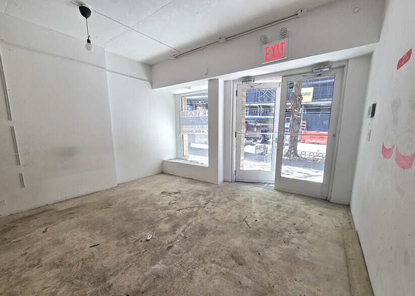 More Photos Of 2409-2411 41st Ave, Long Island City Loft Creative Space For Lease