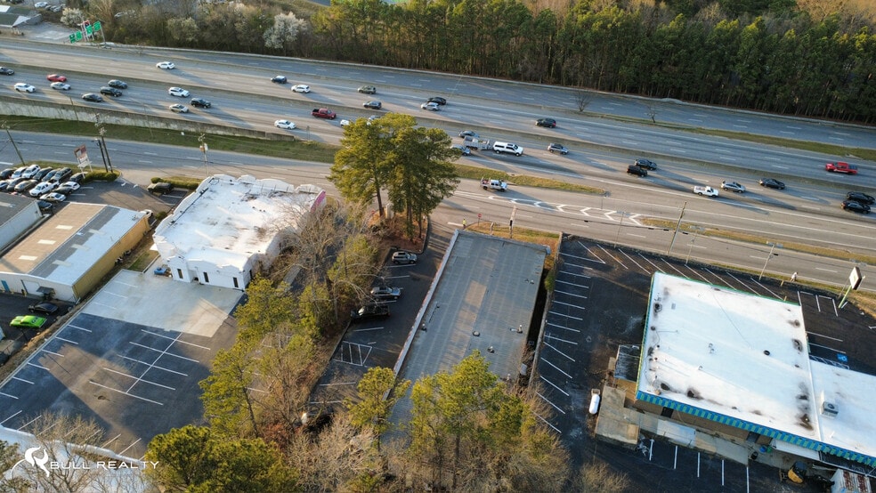 More Photos Of 6483 Peachtree Industrial Blvd, Atlanta General Retail For Sale