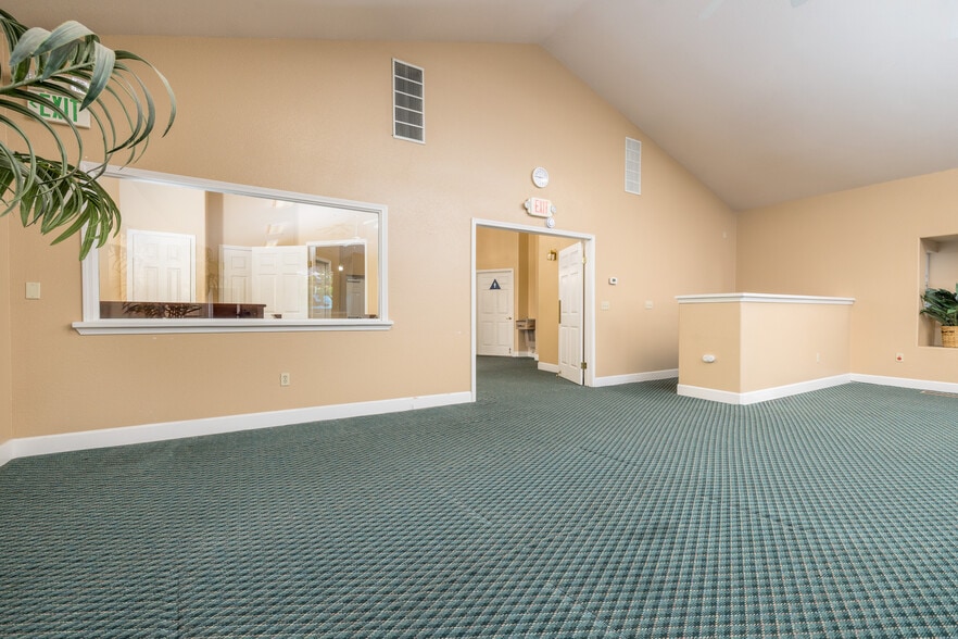 More Photos Of 2127 S Giddings St, Visalia Religious Facility For Sale