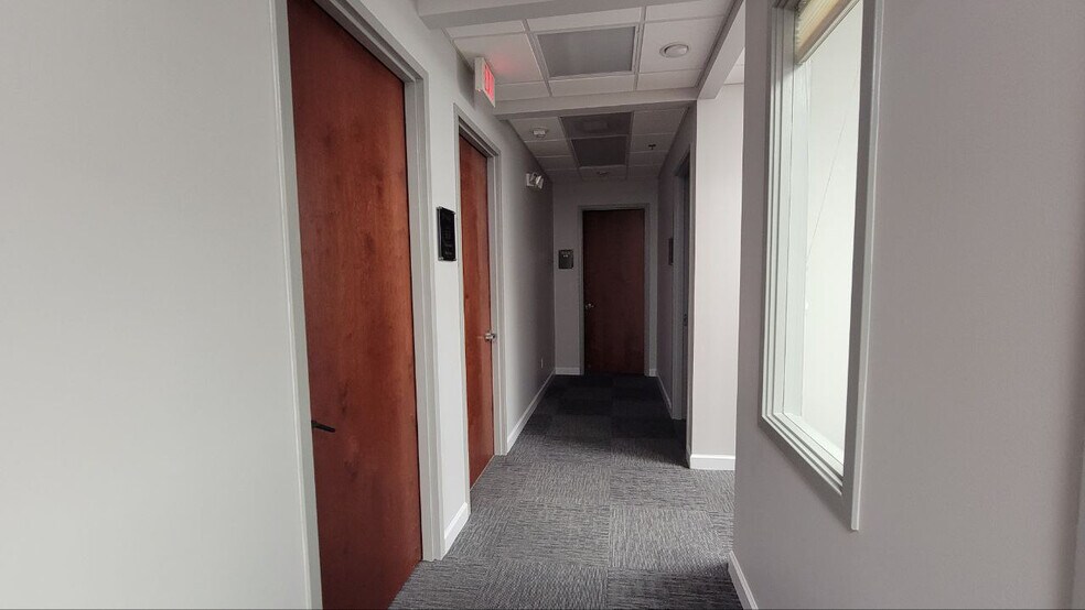 More Photos Of 121-189 S Orange Ave, Orlando Office Residential For Lease