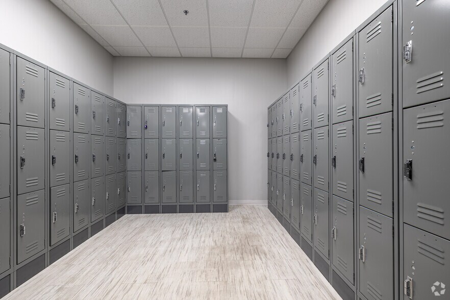 More Photos Of 200 S Pemberton Rd, Pemberton Township Distribution For Lease