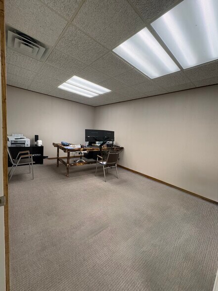 More Photos Of 2441 E Bristol Rd, Burton Manufacturing For Lease