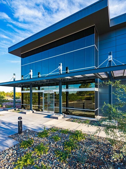 More Photos Of 8600 S Science Dr, Tempe Office For Sale