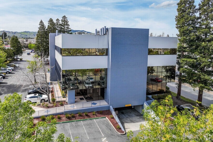 Primary Photo Of 2890 N Main St, Walnut Creek Medical For Lease