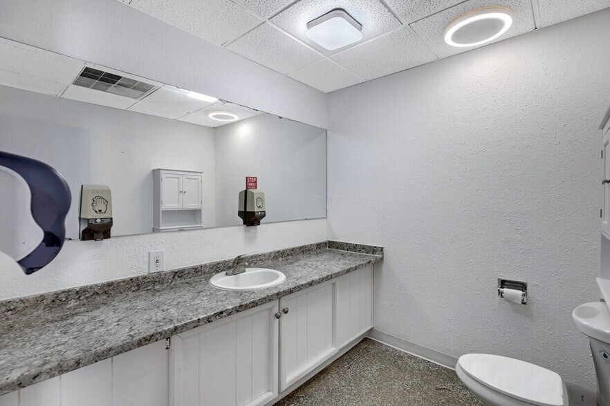 More Photos Of 200 Sioux Ave, Simla Manufacturing For Sale