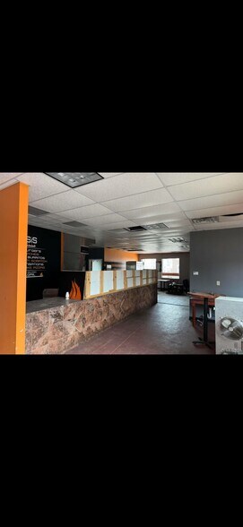 More Photos Of 403 N Third St, Ishpeming Service Station For Sale