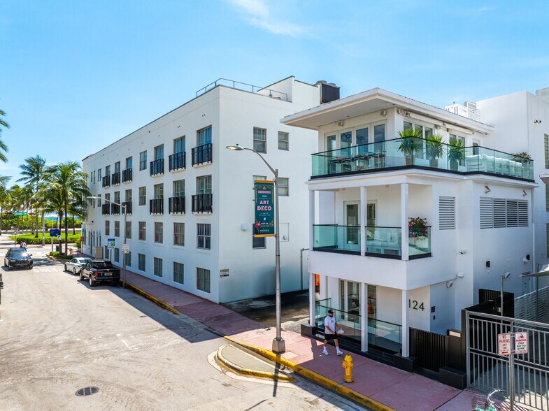More Photos Of 124 11th St, Miami Beach Hotel For Sale
