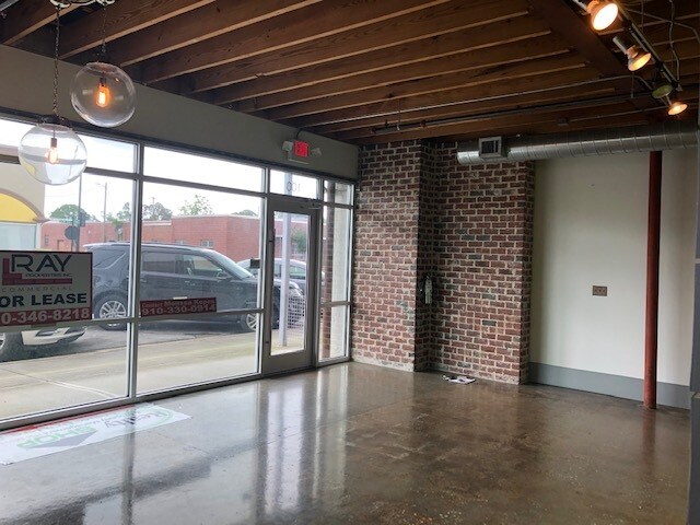 More Photos Of 624-626 New Bridge St, Jacksonville Storefront Retail Office For Sale