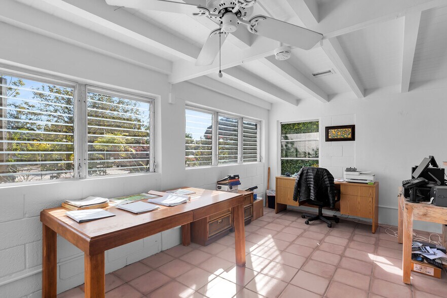 More Photos Of 27001 Overseas Hwy, Cudjoe Key Garden Center For Sale