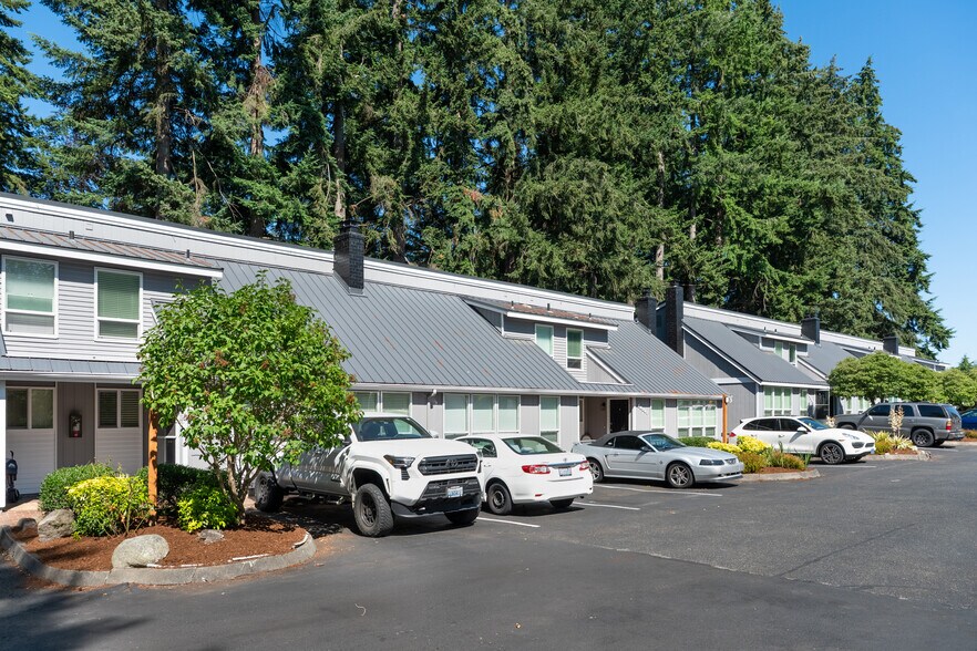 More Photos Of 30323-30331 15th Ct S, Federal Way Apartments For Sale