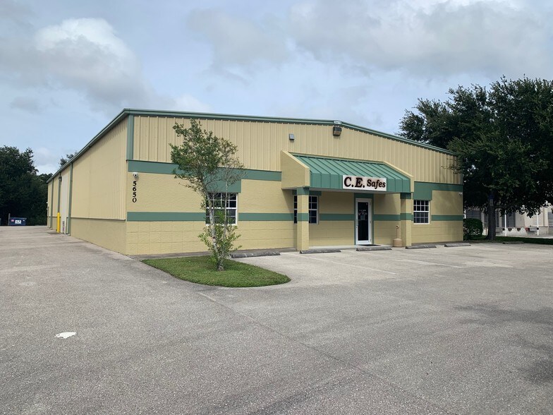 More Photos Of 5650 ZIP Dr, Fort Myers Warehouse For Lease