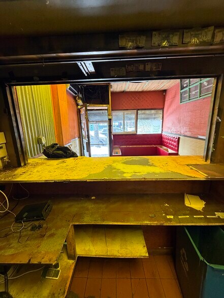 More Photos Of 303 W 116th St, New York Apartments For Lease