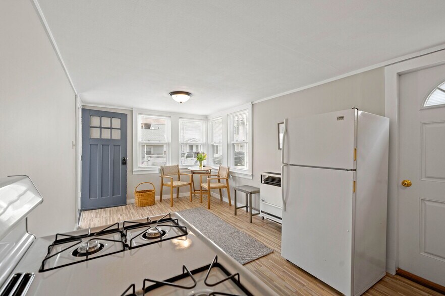 More Photos Of 14 Vermont St, Salisbury Multifamily For Sale