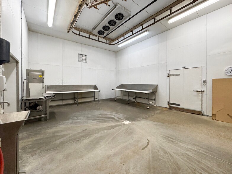 More Photos Of 151 Slaughter House Rd, Claysburg Warehouse For Sale
