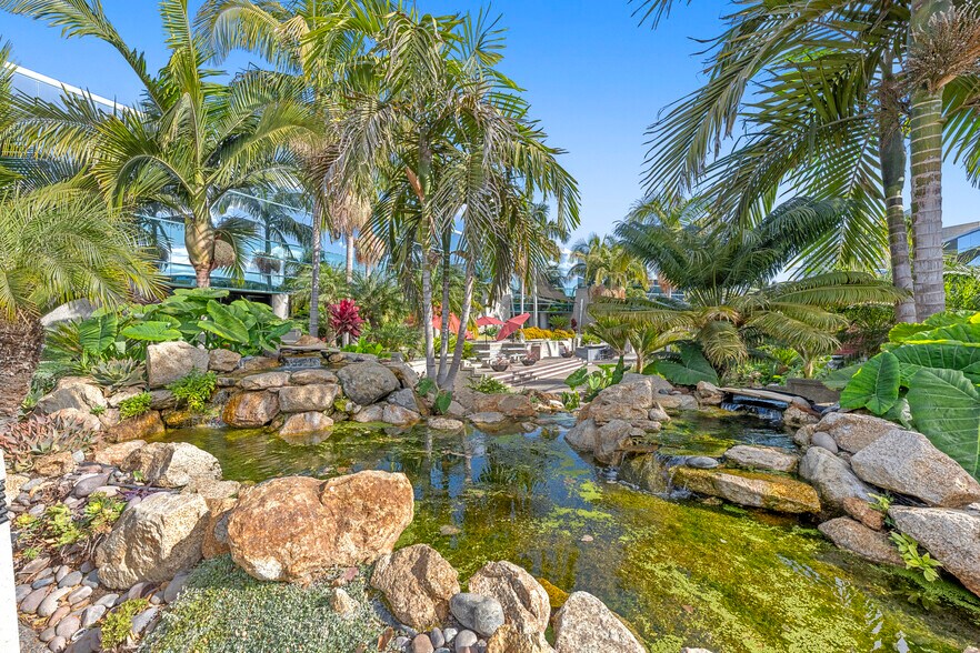 More Photos Of 5962 La Place Ct, Carlsbad Unknown For Lease