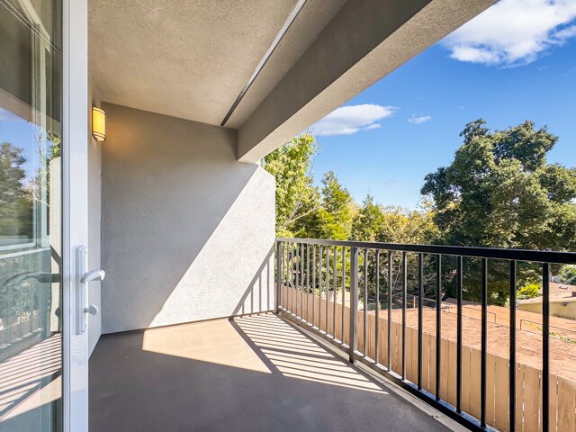 More Photos Of 4124 Lyon Ave, Oakland Apartments For Sale
