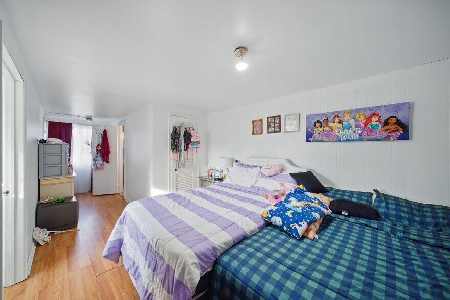 More Photos Of 203 E Blackwell St, Dover Multifamily For Sale