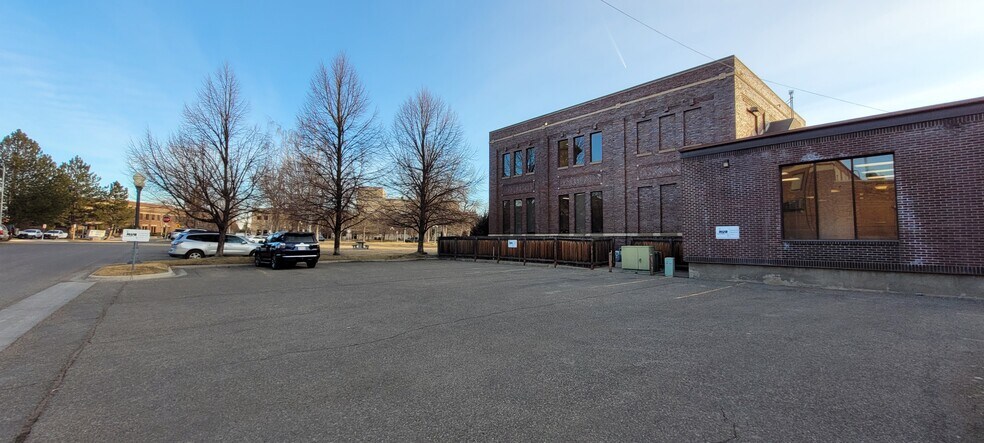 More Photos Of 100 Park Dr S, Great Falls Office For Lease