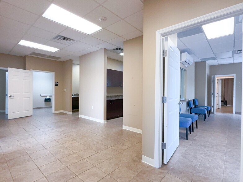 More Photos Of 8400 Astronaut Blvd, Cape Canaveral Medical For Sale