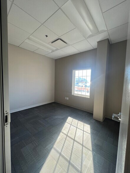 More Photos Of 1499 Post Rd, Fairfield Storefront For Lease