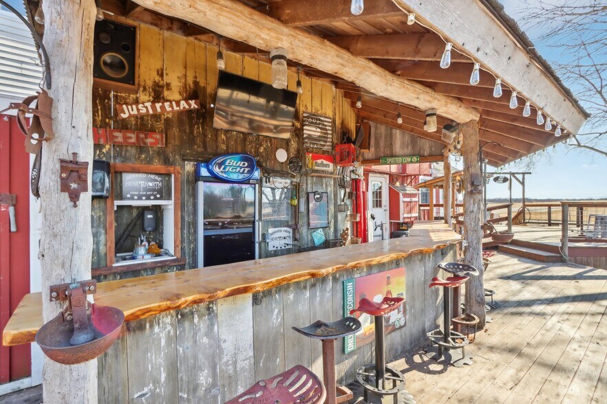 More Photos Of W11070 Hwy 16 & 60, Columbus Restaurant For Sale