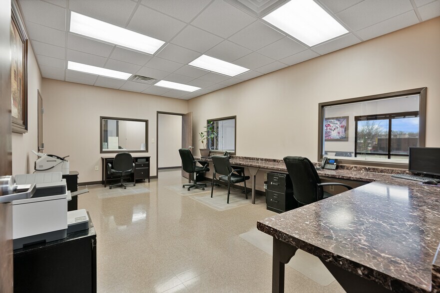 More Photos Of 142 Hampton Ct, Commerce Rehabilitation Center For Sale