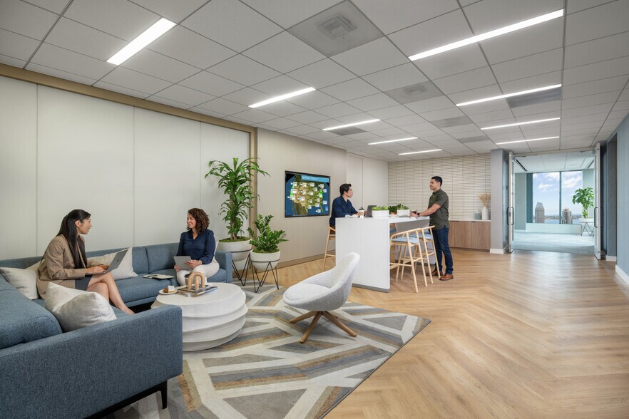 More Photos Of 501 W Broadway, San Diego Office For Lease