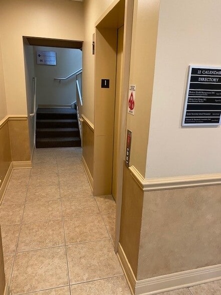 More Photos Of 22-24 Calendar Ave, La Grange Office For Lease