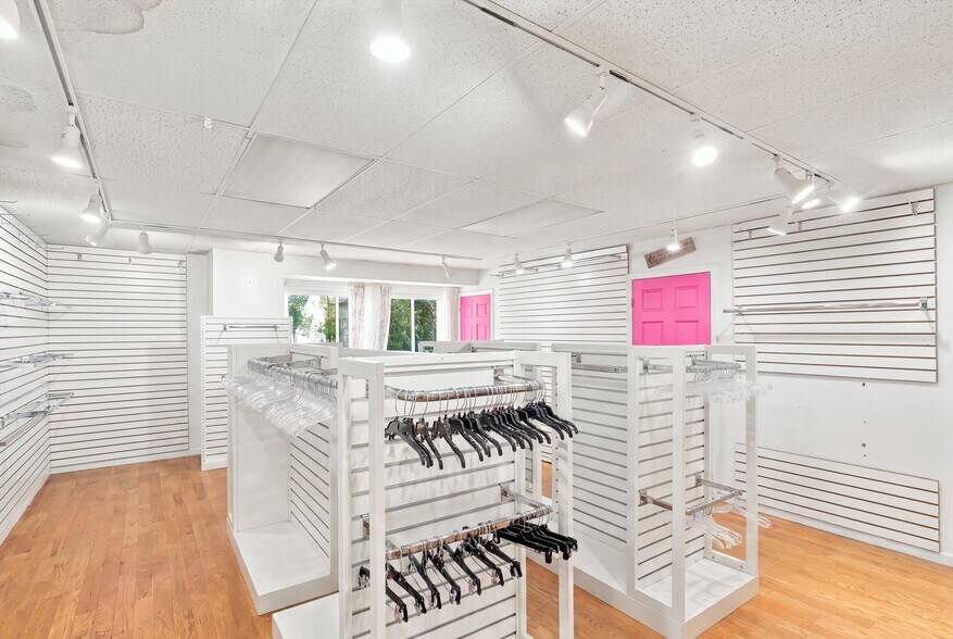 More Photos Of 33-37 S Main St, Ipswich Storefront Retail Residential For Sale