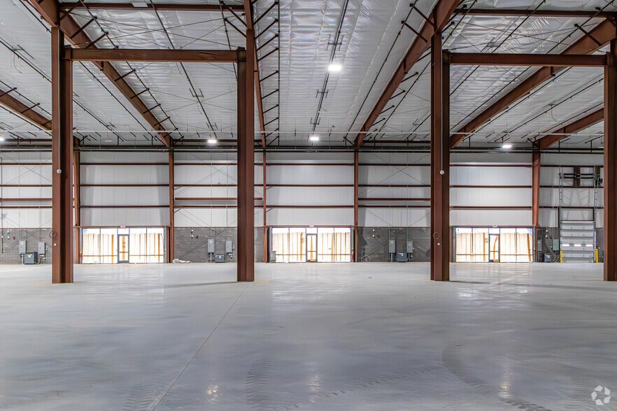 More Photos Of 41 Randolph Rd, Howell Warehouse For Lease