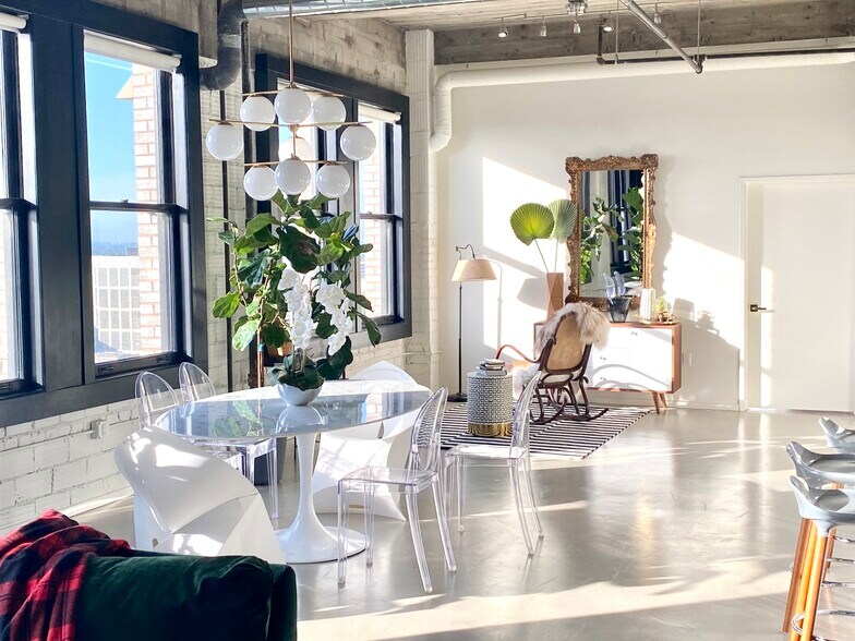 More Photos Of 1060 Fulton St, Fresno Office For Sale