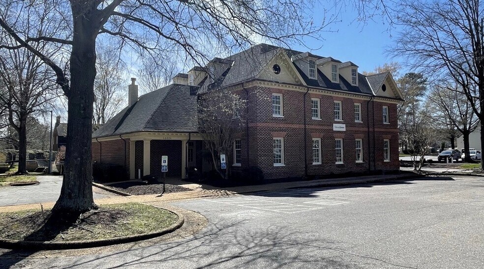 Primary Photo Of 10001 Courtview Ln, Chesterfield Office For Lease